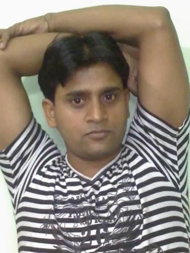 rupeshroshan's profile picture. Male