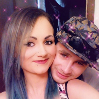 I’m an affiliated gamer girl who streams almost everyday, im also a full time mummy.. if you Wanna watch me play come to ( https://t.co/HtGdo4USr0 )