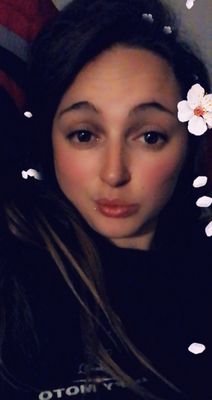 Ophlie47546748's profile picture. 