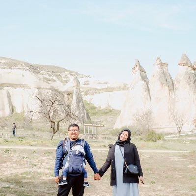proud wife of mr. heru cakra, nayaka’s mom, ex-banker, vlogger since 2016. #cakracacajourney | instagram: @sarahrseptiana