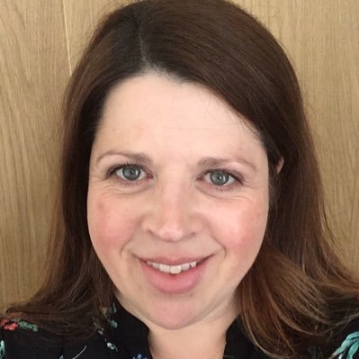 Fundraiser 😊. Mum of two 👨👩👧👦 . Geography lover 🌍 Associate Director of Supporter Engagement @YLvsCancer