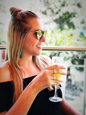 AmyBiggsy's profile picture. Here for the memes