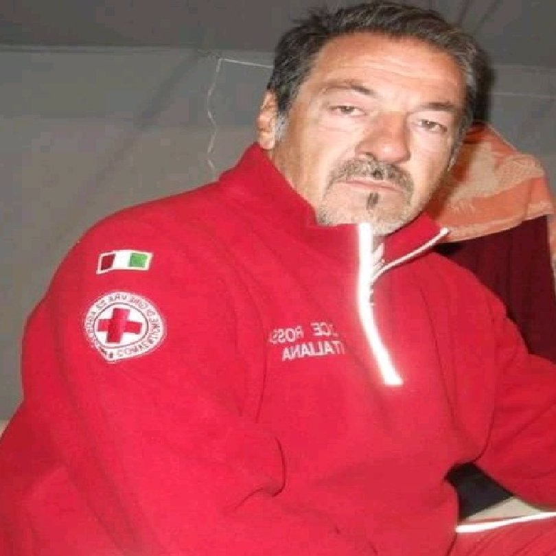 Ich bin ein bescheidener orthopädischer Chirurg von meinem Beruf als allein erziehender Vater mit Kindern und ich liebe es, Spiele wie Golf +12016850823