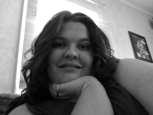 Danieovens's profile picture. I LOVE TREUBLOOD anything to do with vamps I love. I like the dark Hunter series also. My kids are the greatest as is my husband! I wish I was a vampire sometms