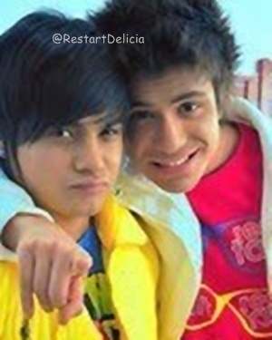 Se você acha a Restart uma Delicia Sigam ai (:
so em vocês consigo ver o meu final feliz ♫