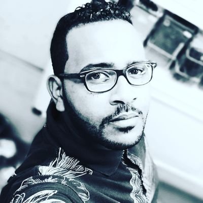 48bbe2638b0342b's profile picture. معجب بالفن