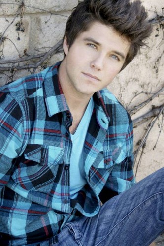 kevin6466's profile picture. (RP)Lilly and Finn's older brother.Taken by a special lady. forever :)