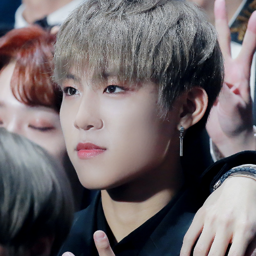 #박우진 #AB6IX #parkwoojin // HQ=♥