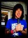 Hai I'm Danny. I'm bi. I'm single. I'm fun, I like to party, I drink and smoke a lot. Erm, get to know me?