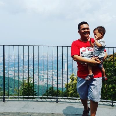 tiberiasginting's profile picture. 