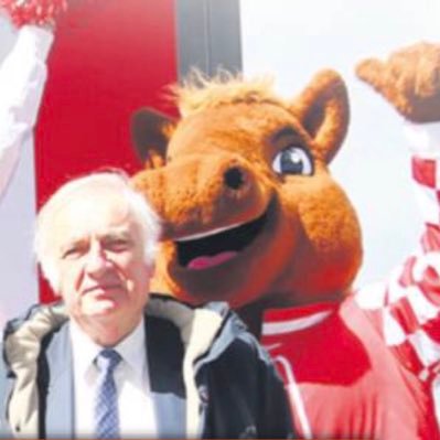Les courses hippiques et surtout le trot / US politics / Middle East / Football / PSG