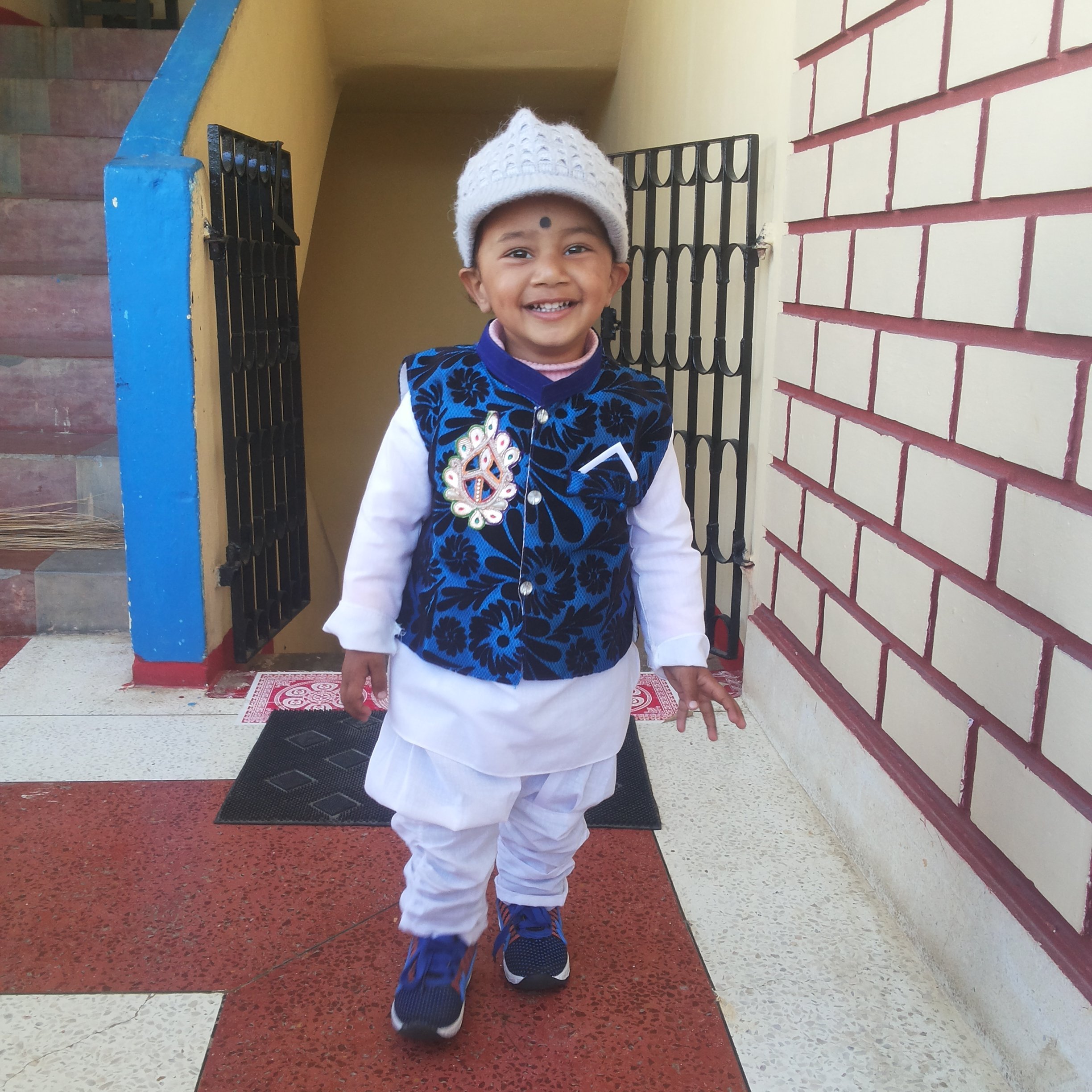 Om28245696's profile picture. 