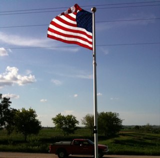 Official Twitter site for Heartland Flagpoles & Custom Flags - In store and on line deals.