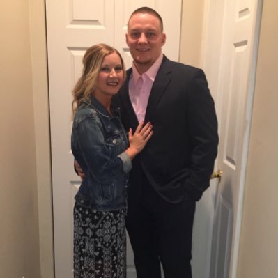 JustinZins's profile picture. Thiel Football Alum Instagram: justin.zins