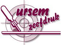 Ursem Zeefdruk is een drukkerij die voor iedereen wat kan betekenen. Stickers, handels,promotie drukwerk,metalen platen,perspex borden,houtendelen,wijnkistjes