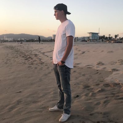 otterpop_17's profile picture. SC otterpop_17