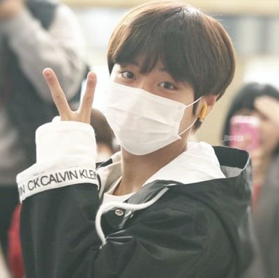 リム通オン【基本:フォロバないとリムる】 #相互フォロー100
세븐틴_방탄소년단_워너원→allペン        【ジフン大好き】
雑食。
BTS垢→@Exo_BTS_3
    セブチ垢→@carat_0621ワナワン垢→@0529_park_