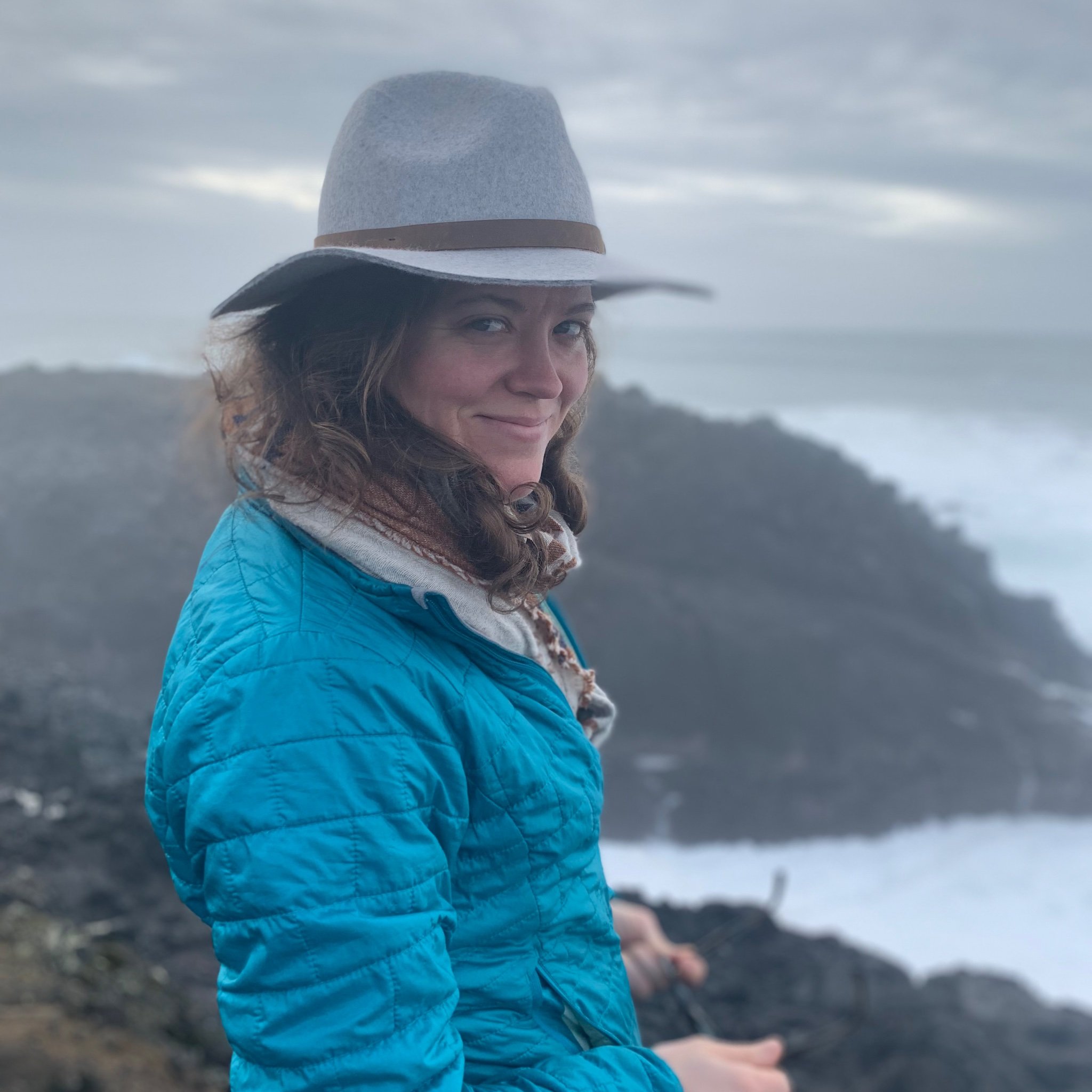 Oceanographer🌊 sailor ⚓️ fiddler 🎻|Plankton & foraminifera nerd| Grad student @oregonstate in the Fehrenbacher lab|NSF GRFP|she/her|