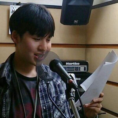 hello_cq_cq_'s profile picture. こっそり声のお仕事・色々企画したりするお仕事。テーマパークでお仕事。
どこかで何かしらお会いしてる事をしています。
そのなんやらで演劇部で指導や演出とかもしとります。

犬が好き。