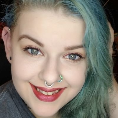 Single mom.
Vegan. Dreamer. Homeschooler. Unschooler.
Insta: thekarleighproject
Getting healthy and finding myself.