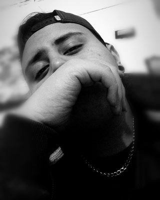 Ks2281105933's profile picture. Hola este twitter fue creado con intenciones de publicar cosas randoms 😂