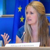 Abigail Herron (@abigailherron) 's Twitter Profile Photo