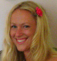 PollyPomfrey's profile picture. Beautiful metalwork, innovations in engagement, and writing recipe books. About Baking Whoopies... and other creations.