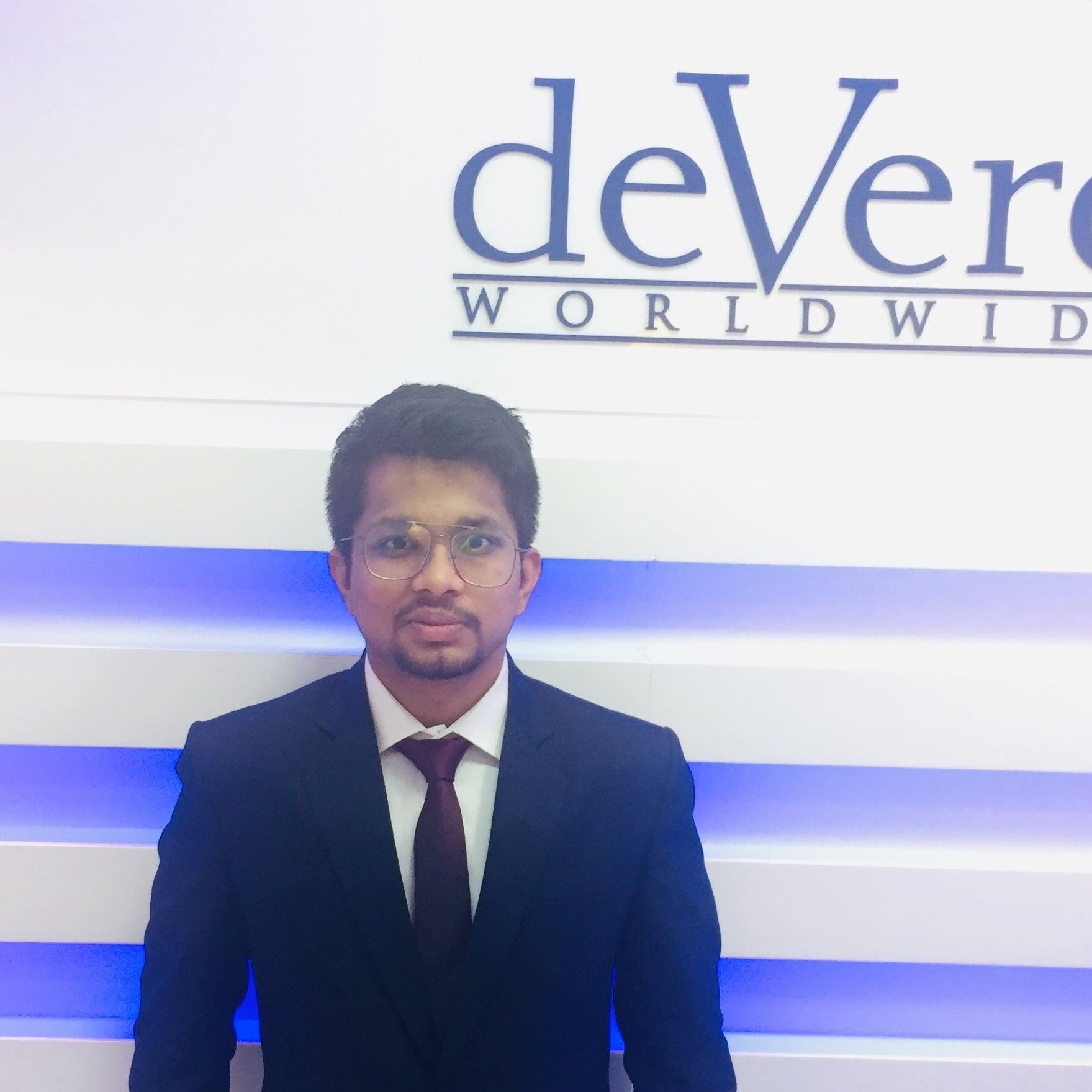 Business Development manager at deVer Acuma. The world's leading independent international financial consultancy.