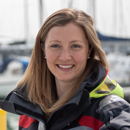 A leader changing futures | ⛵️|@EMCTrust Skipper | @RYA YMI | @ClipperRace round the world skipper 2014 | Founder of @TheMagentaProj mentoring programme.