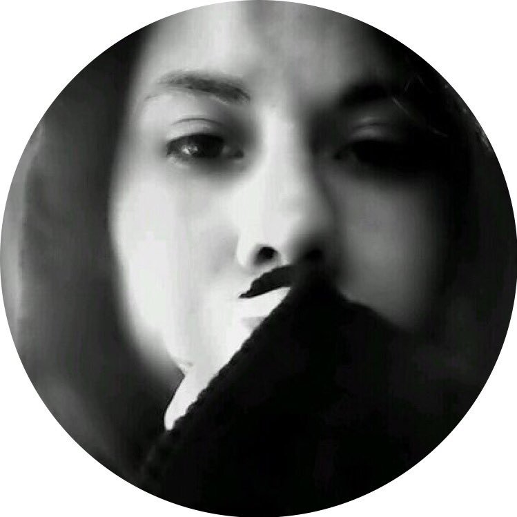 NikittaSciuto's profile picture. Aun se puede hacer música hermosa, tan solo con una cuerda y una guitarra reventada... (Soraya Lamilla-Con Las Cuerdas Rotas)