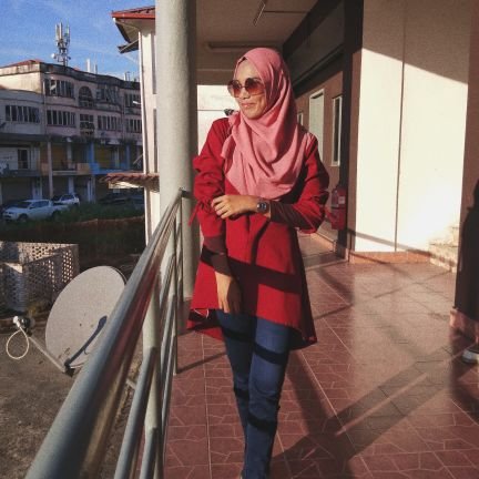 myzatulakmal_'s profile picture. Student / Diploma In Nursing /  21
 / Sarawakian ๐ธ
Girls with Dimple ๐ /