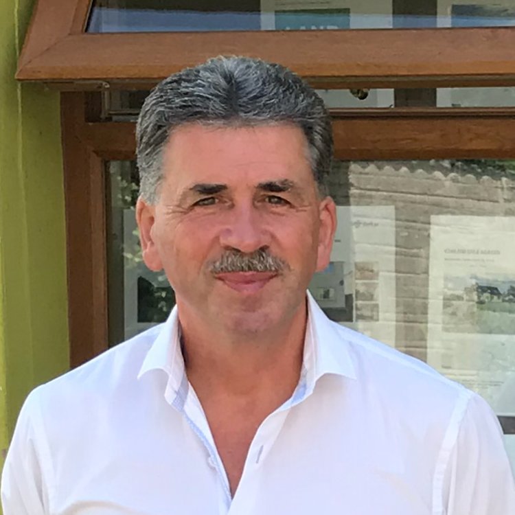 M1ke_Denny's profile picture. Working for and with the people towards developing a secure and prosperous future for the people of Kerry.