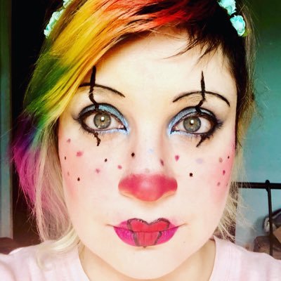 HeyItsBurnsie's profile picture. 