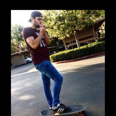 DuhayonQuentin's profile picture. Chaque chose vaut la peine d'être vécu.