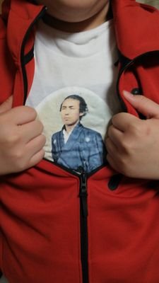 XXduxLSPP4HTw8C's profile picture. アニメ大好き中一です英語を１日１回やるのでお願いします