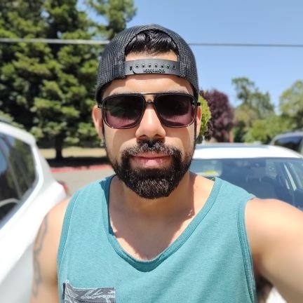 HyphyGz's profile picture. Some Random Engineer that likes eating taco and burritos.