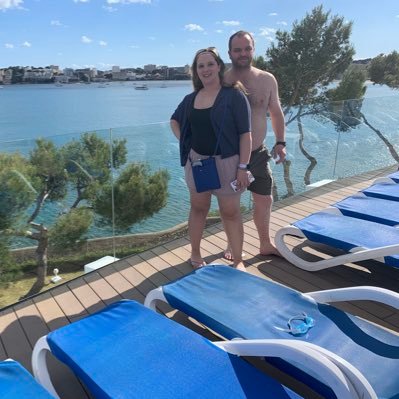 m_hack84's profile picture. site manager in the construction industry for@persimmon homes loving life hope you all are to !!! # Burnley fc season ticket holder #UTC