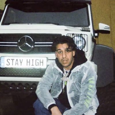 MWnsCS's profile picture. 23 y/o. Playing CSGO for 10 years.