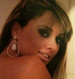 Dedicado á uma mulher muito especial,linda e que merece toda admiração e respeito dos seus fãs.Te amamos exageradamente JUJU. »-(¯`v´¯)-»