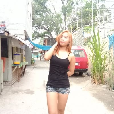 junadelarosa_'s profile picture. Ah basta! ewan!