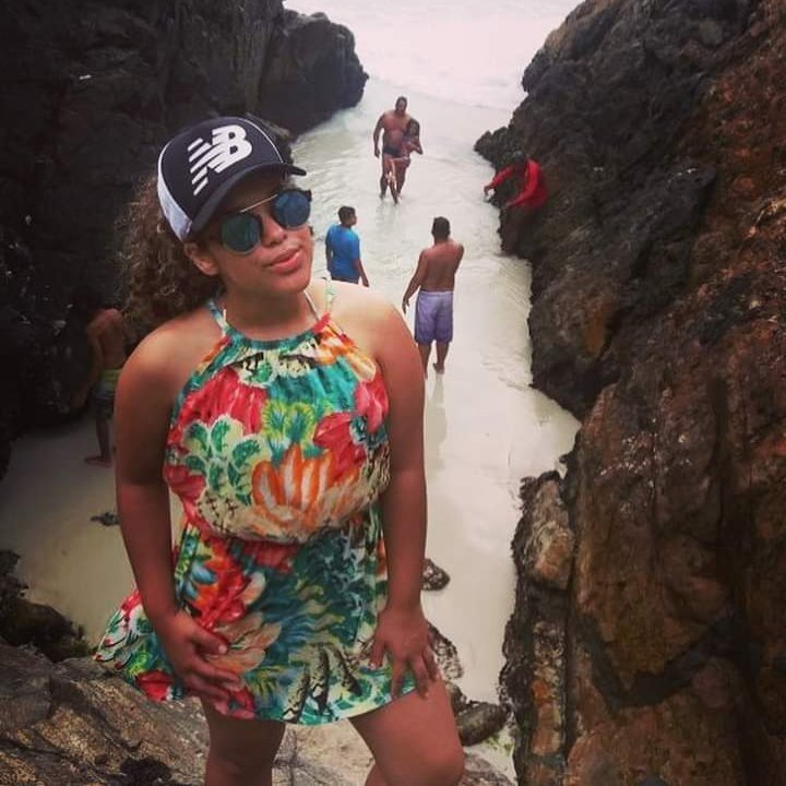 LariSan_21's profile picture. 