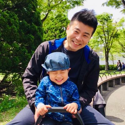 システムエンジニア（Web・スマホ系）
PHP, Javaが得意言語です。

以前は毎週車でサーキットを横向きに走っていましたが、最近はダイエットのため、気が向いた時に駒沢公園を走ります。
が、中々痩せません！！

暇さえあれば、息子と遊んでいます。
息子と遊ぶために、X68000を復活させようと試行錯誤中です。