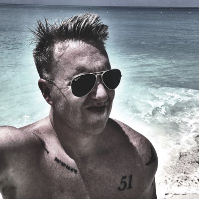 iOS app developer, dad to a wonderful little girl, libertarian for freedowm