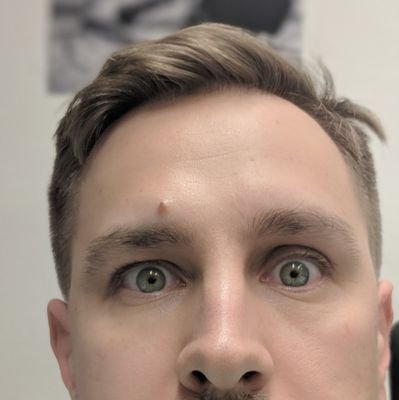 renoor's profile picture. 