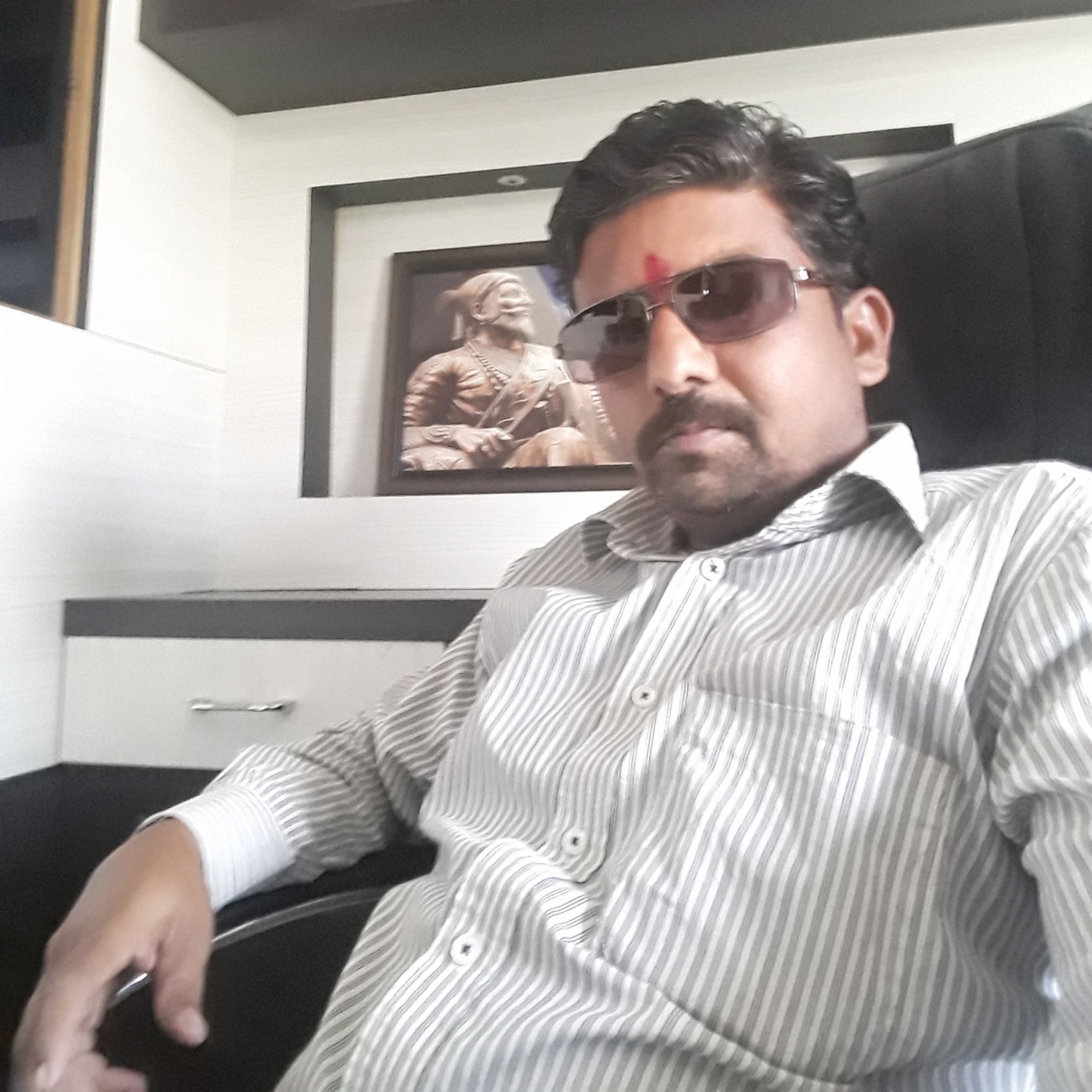 8pJ0Z7yfpmvB3y1's profile picture. 