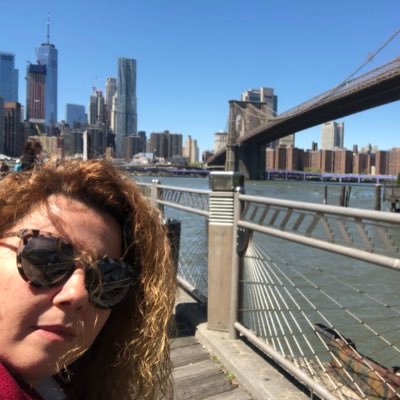 SimlaYuc's profile picture. 