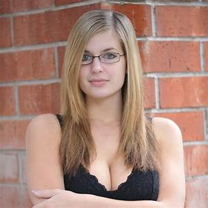 danieladanson1's profile picture. 