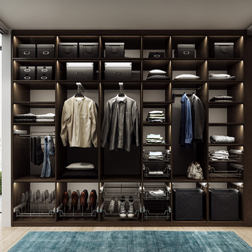 KOMANDOR - una empresa con amplia experiencia en la fabricación de muebles a medida en España. Las colecciones con estilo son tanto originales como prácticas.