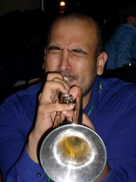 humoreno's profile picture. American-Mexican freelance multi-instrumentalist, proud papa, reader, listener...