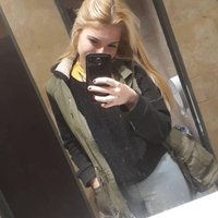 candela (@candevolpi16) 's Twitter Profile